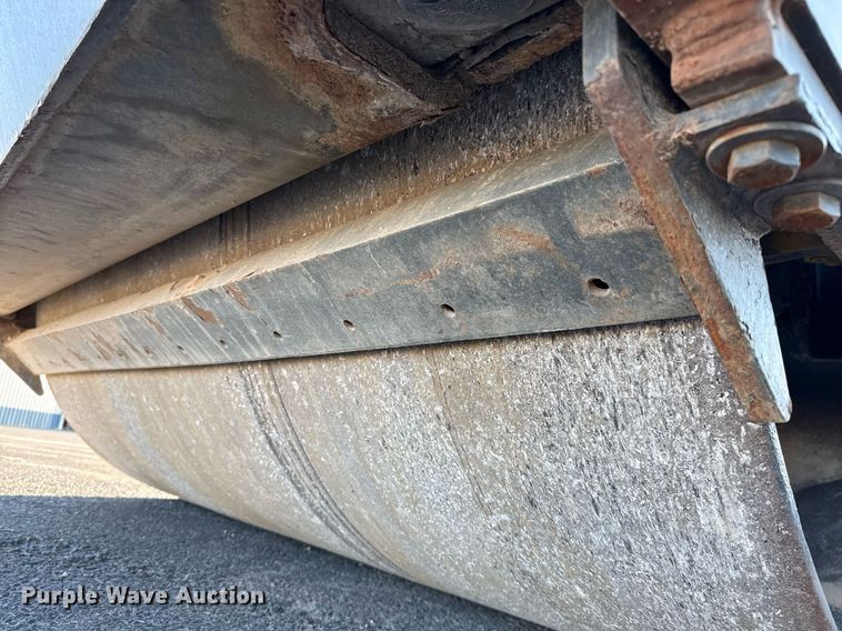 image for item ED5568 Hypac C784A double drum vibratory roller