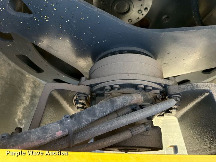 image for item ED5568 Hypac C784A double drum vibratory roller