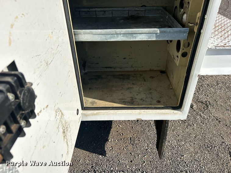 image for item EG1112 2013 Ford F550 Super Duty  Crew Cab utility / service truck