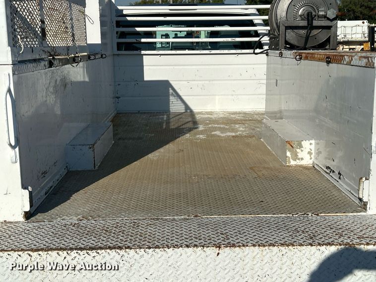 image for item EG1112 2013 Ford F550 Super Duty  Crew Cab utility / service truck