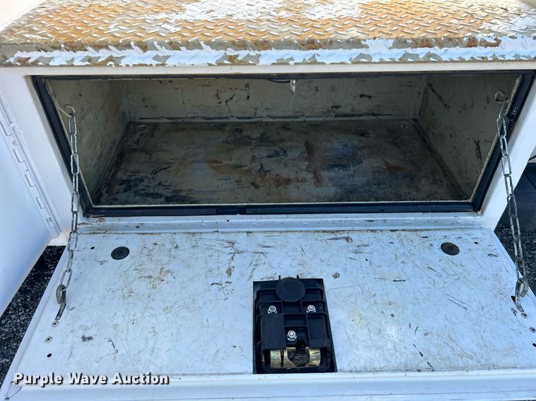 image for item EG1112 2013 Ford F550 Super Duty  Crew Cab utility / service truck