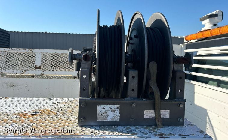 image for item EG1112 2013 Ford F550 Super Duty  Crew Cab utility / service truck