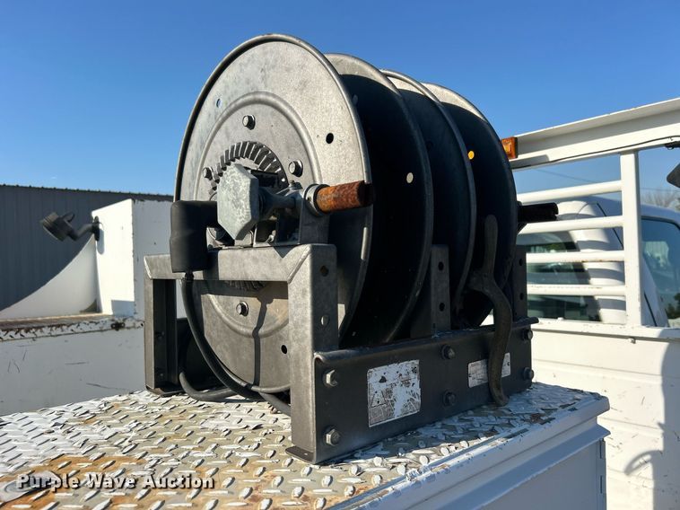 image for item EG1112 2013 Ford F550 Super Duty  Crew Cab utility / service truck