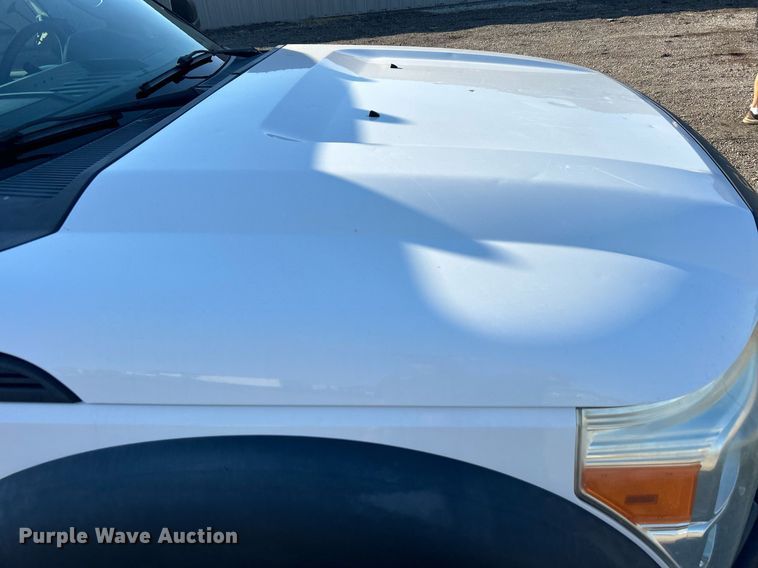 image for item EG1112 2013 Ford F550 Super Duty  Crew Cab utility / service truck