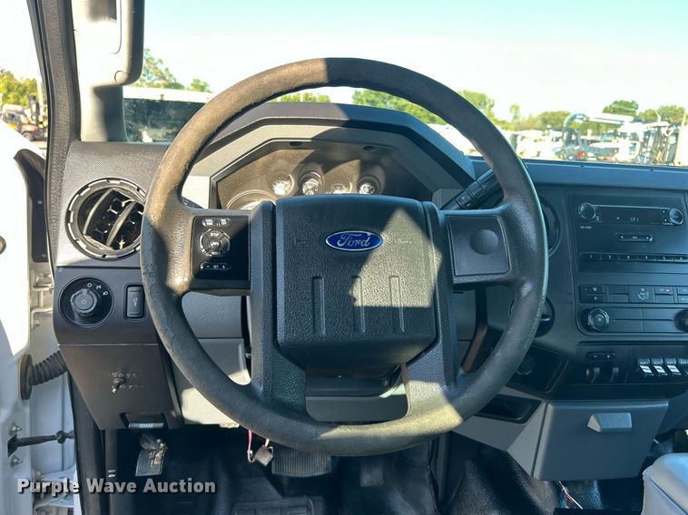 image for item EG1112 2013 Ford F550 Super Duty  Crew Cab utility / service truck
