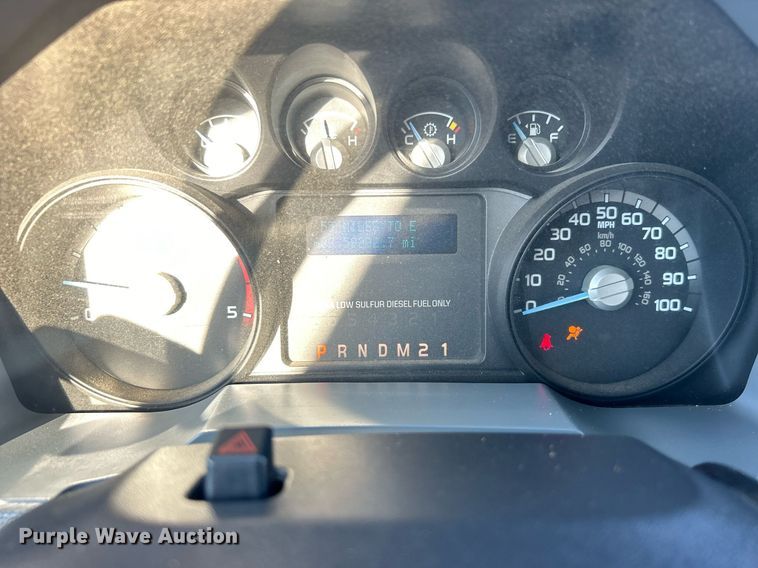 image for item EG1112 2013 Ford F550 Super Duty  Crew Cab utility / service truck