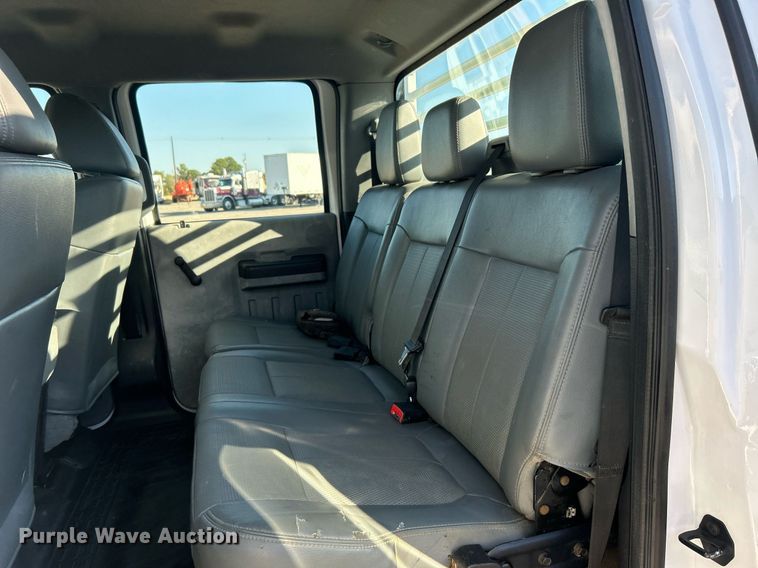 image for item EG1112 2013 Ford F550 Super Duty  Crew Cab utility / service truck