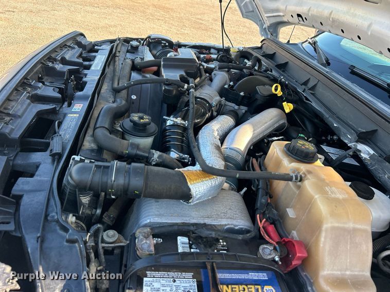 image for item EG1112 2013 Ford F550 Super Duty  Crew Cab utility / service truck