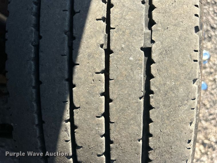 image for item EG1112 2013 Ford F550 Super Duty  Crew Cab utility / service truck