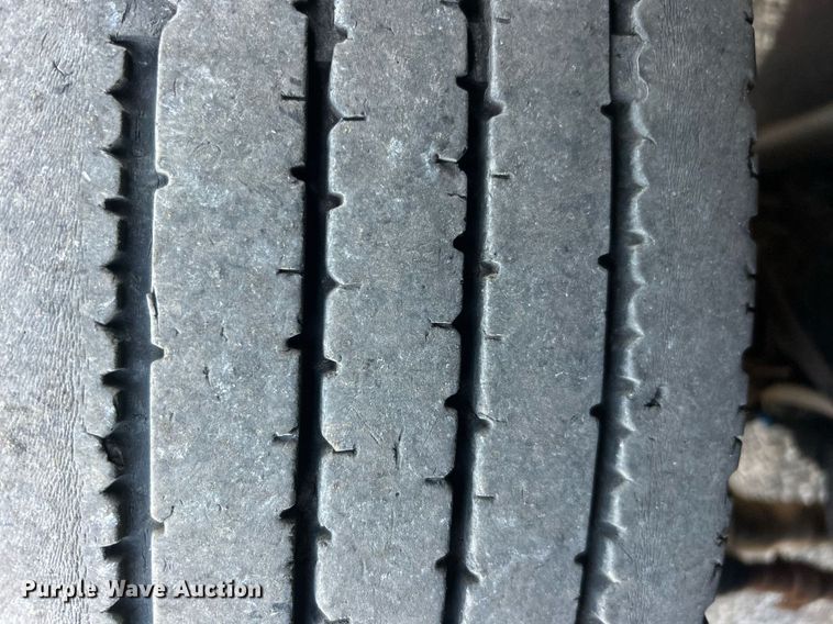 image for item EG1112 2013 Ford F550 Super Duty  Crew Cab utility / service truck