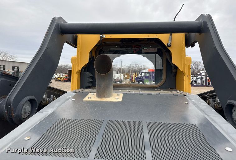 image for item EG2465 2017 John Deere 331G tracked skid steer loader