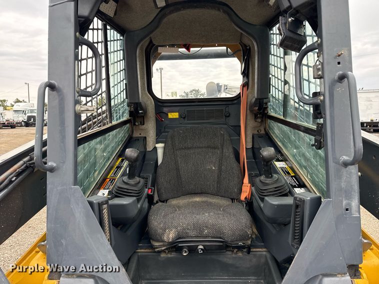 image for item EG2465 2017 John Deere 331G tracked skid steer loader