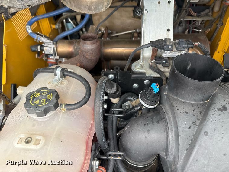 image for item EG2465 2017 John Deere 331G tracked skid steer loader