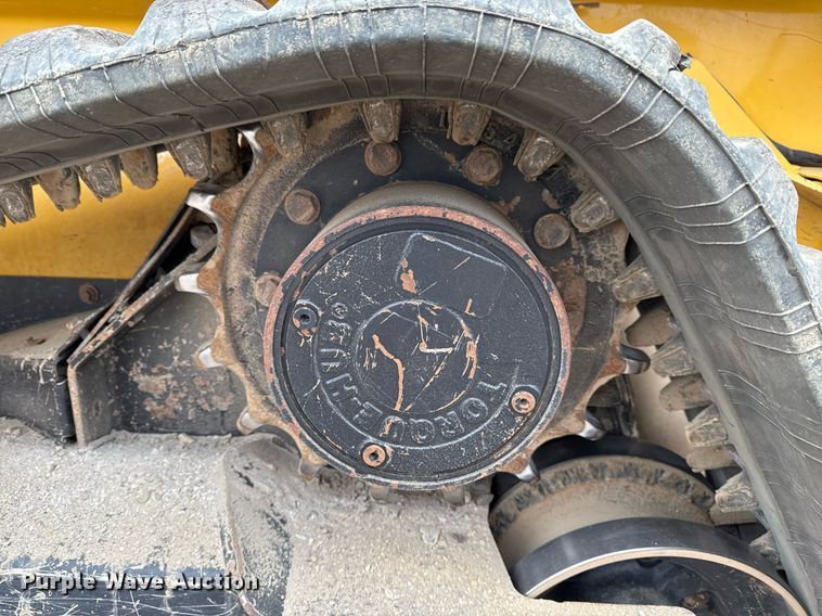 image for item EG2465 2017 John Deere 331G tracked skid steer loader