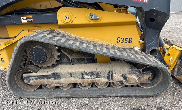 image for item EG2465 2017 John Deere 331G tracked skid steer loader