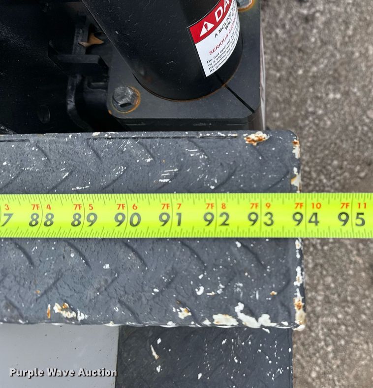 image for item EG2490 2022 Ford F550 utility / service truck