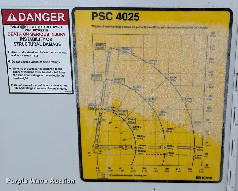 image for item EG2490 2022 Ford F550 utility / service truck