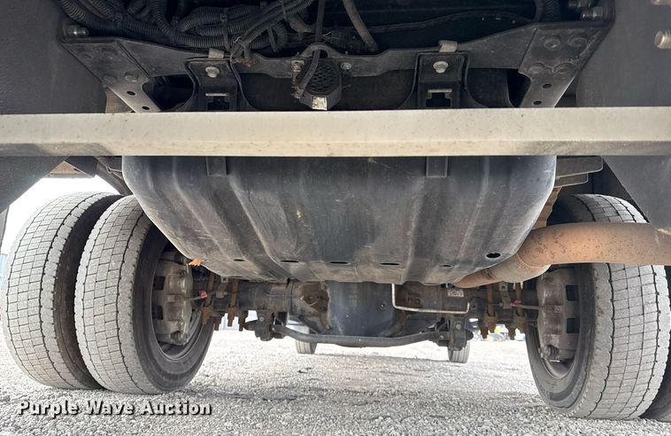 image for item EG2490 2022 Ford F550 utility / service truck