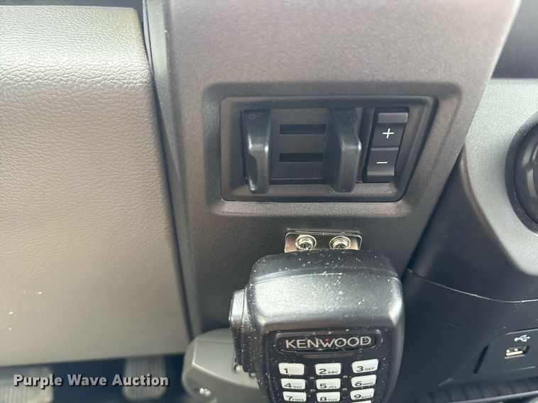 image for item EG2490 2022 Ford F550 utility / service truck