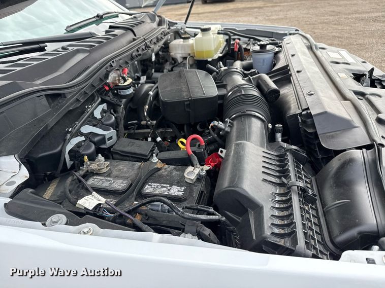 image for item EG2490 2022 Ford F550 utility / service truck