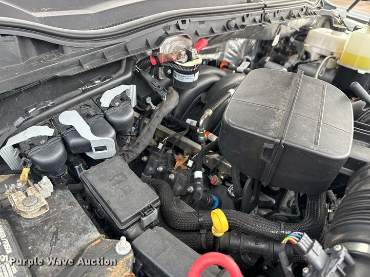 image for item EG2490 2022 Ford F550 utility / service truck