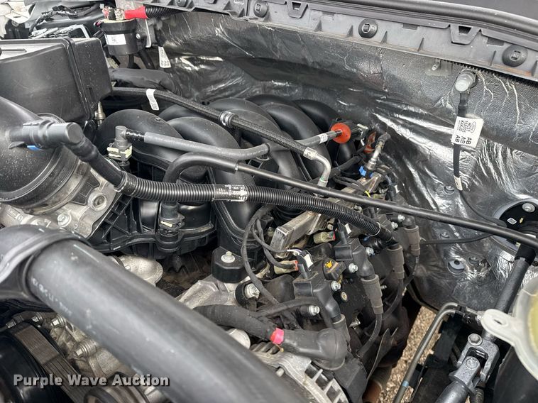 image for item EG2490 2022 Ford F550 utility / service truck