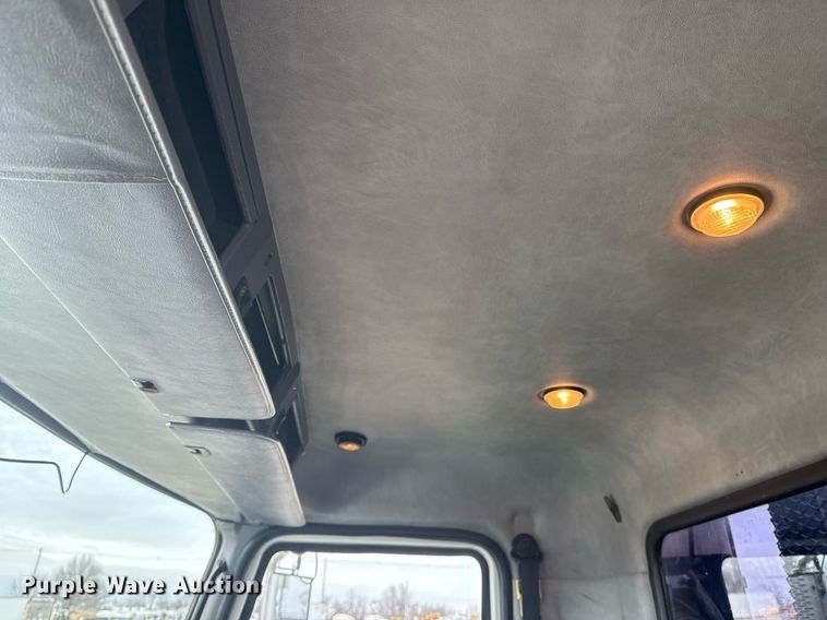 image for item EG2566 2010 Mack GU713 vacuum truck