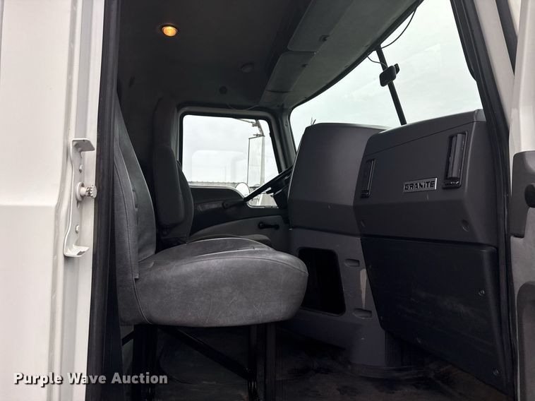 image for item EG2566 2010 Mack GU713 vacuum truck