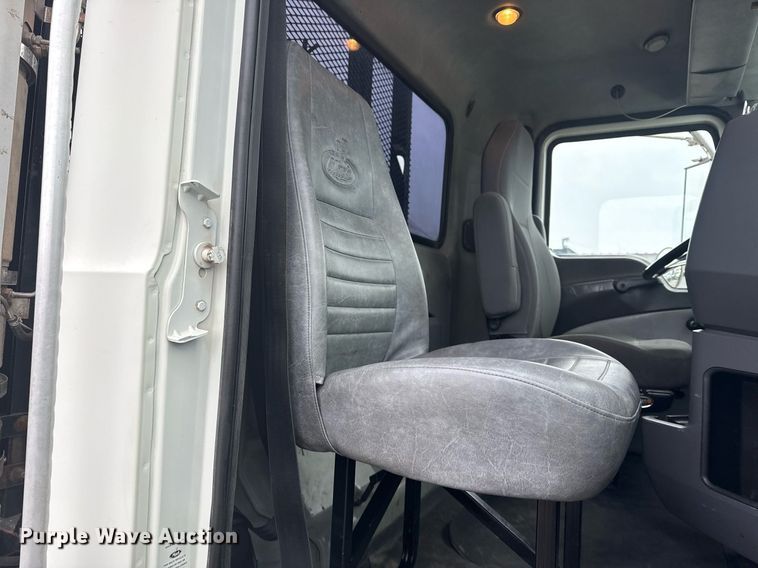 image for item EG2566 2010 Mack GU713 vacuum truck