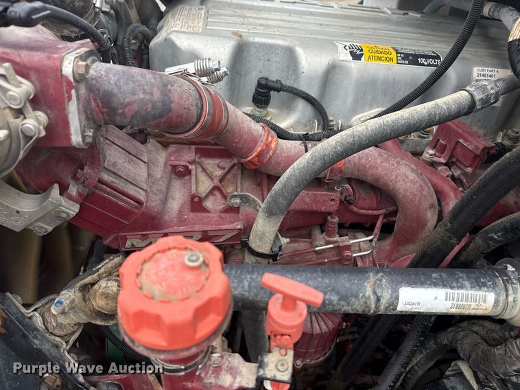 image for item EG2566 2010 Mack GU713 vacuum truck