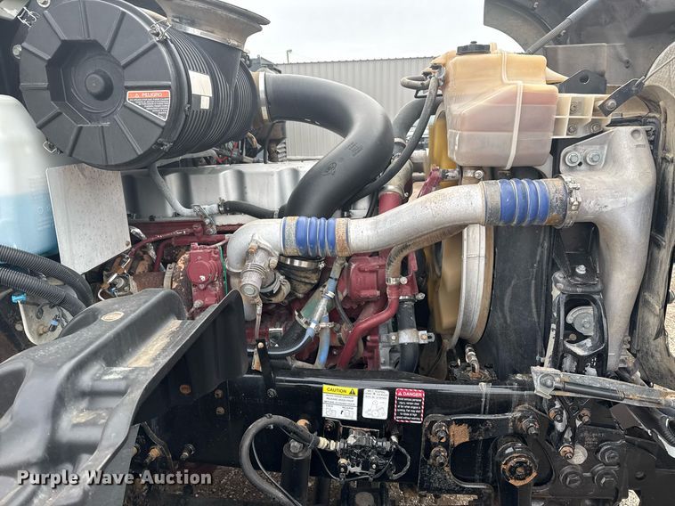 image for item EG2566 2010 Mack GU713 vacuum truck