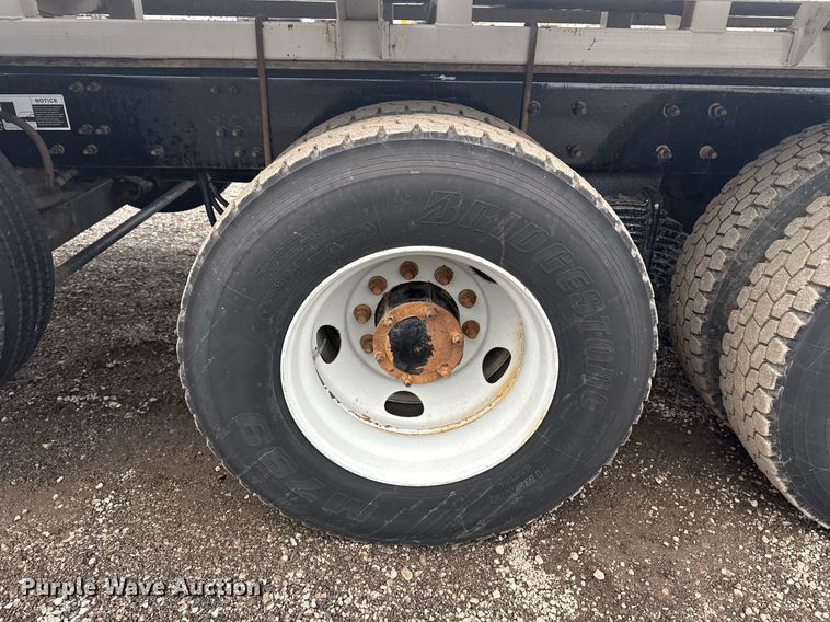 image for item EG2566 2010 Mack GU713 vacuum truck