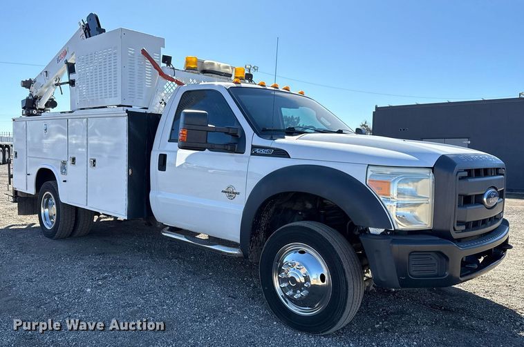 image for item EG2588 2013 Ford F550 Super Duty utility / service truck
