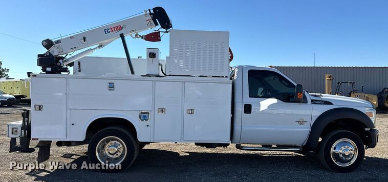 image for item EG2588 2013 Ford F550 Super Duty utility / service truck