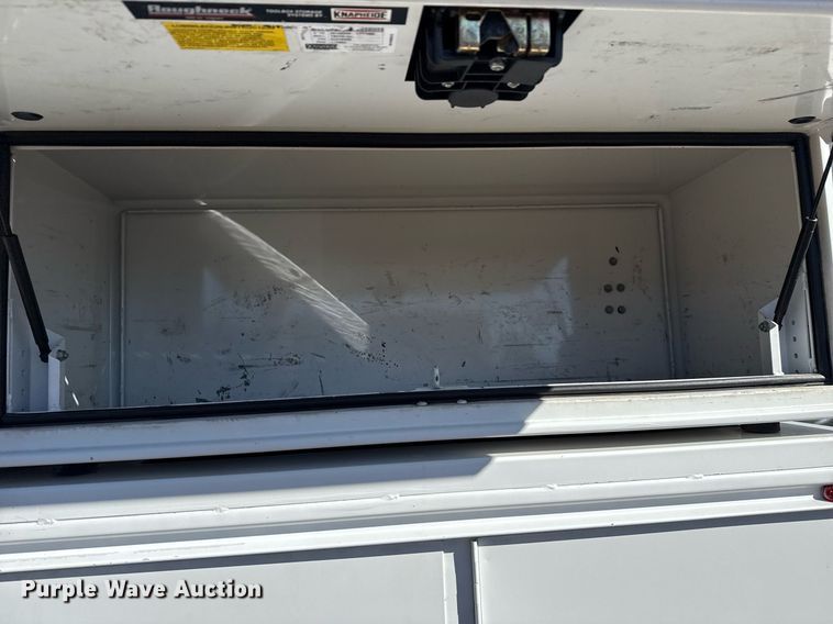 image for item EG2588 2013 Ford F550 Super Duty utility / service truck