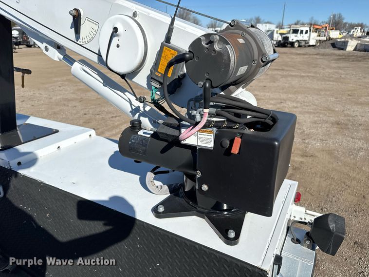 image for item EG2588 2013 Ford F550 Super Duty utility / service truck