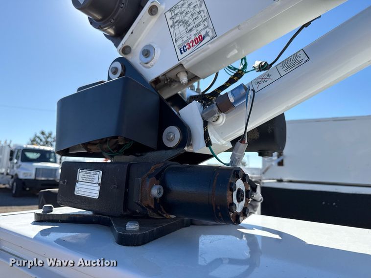 image for item EG2588 2013 Ford F550 Super Duty utility / service truck