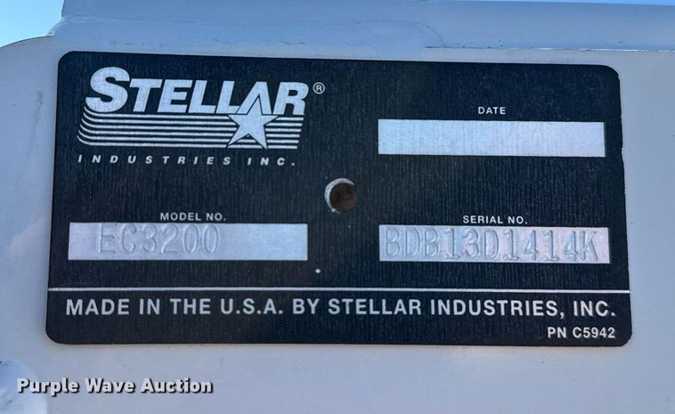 image for item EG2588 2013 Ford F550 Super Duty utility / service truck