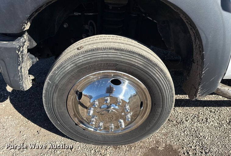 image for item EG2588 2013 Ford F550 Super Duty utility / service truck