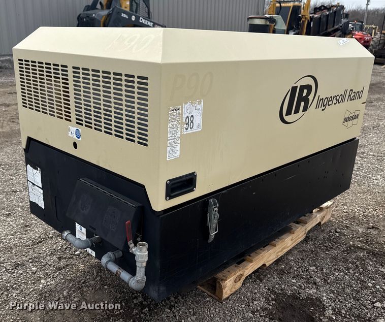 image for item EG2611 2011 Ingersoll Rand P90BWIRU air compressor