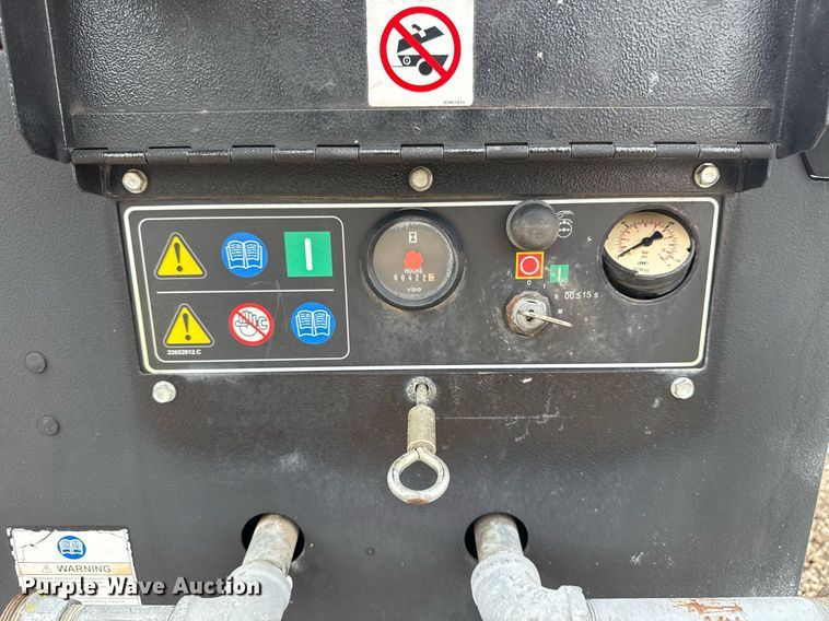 image for item EG2611 2011 Ingersoll Rand P90BWIRU air compressor