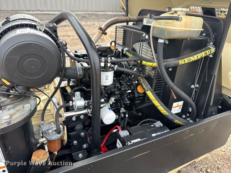 image for item EG2611 2011 Ingersoll Rand P90BWIRU air compressor