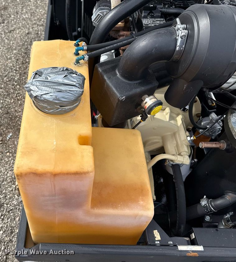 image for item EG2611 2011 Ingersoll Rand P90BWIRU air compressor