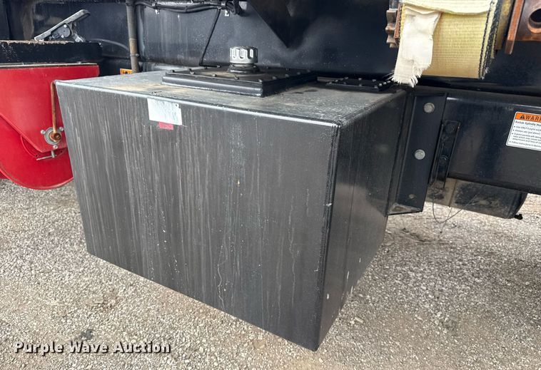 image for item EG2613 2012 Freightliner 114SD crane truck