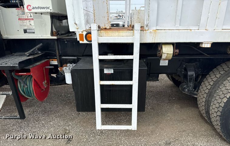 image for item EG2613 2012 Freightliner 114SD crane truck