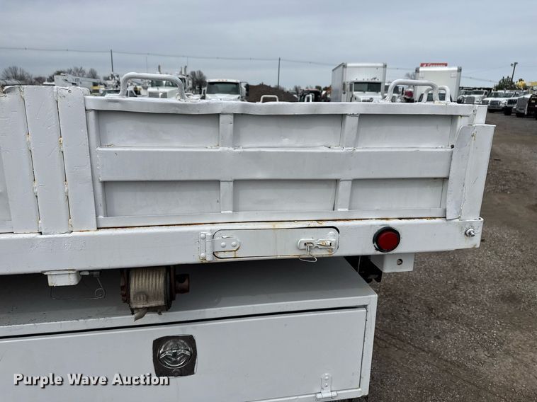 image for item EG2613 2012 Freightliner 114SD crane truck