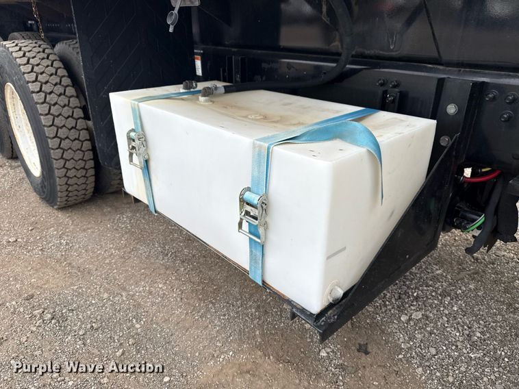 image for item EG2613 2012 Freightliner 114SD crane truck