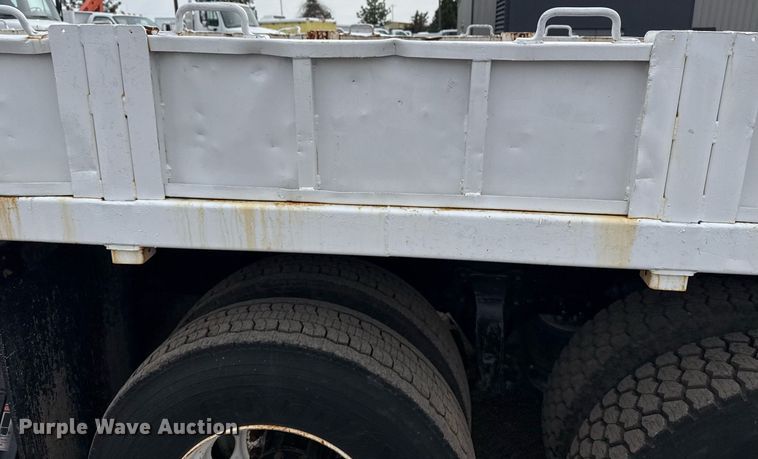 image for item EG2613 2012 Freightliner 114SD crane truck