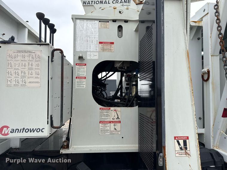 image for item EG2613 2012 Freightliner 114SD crane truck