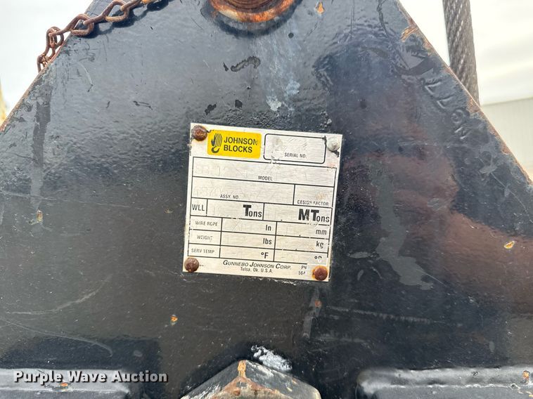 image for item EG2613 2012 Freightliner 114SD crane truck